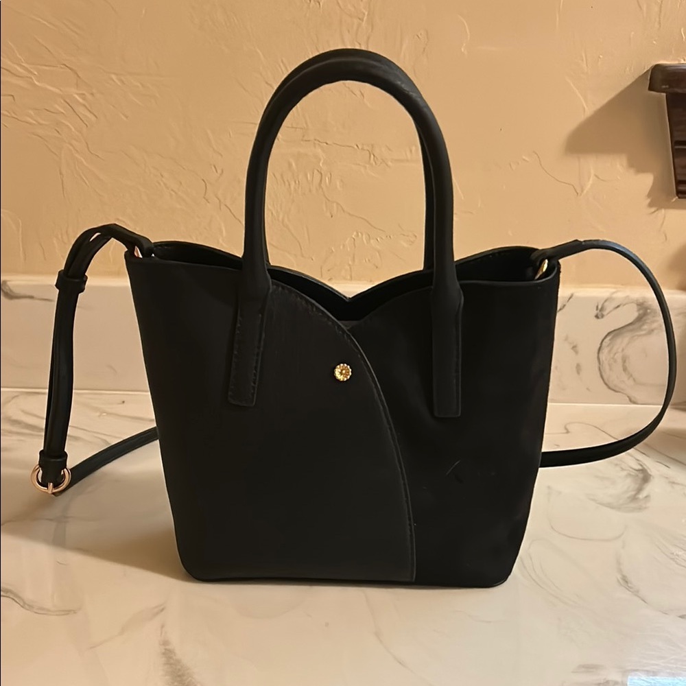 LC Lauren Conrad Black Tote with Sleek Design